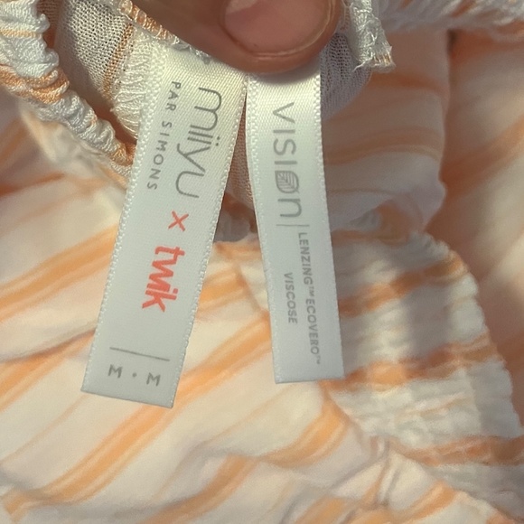 Eco-friendly ecru and pastel orange stripes summer high rise lounge shorts NWT - Picture 11 of 12